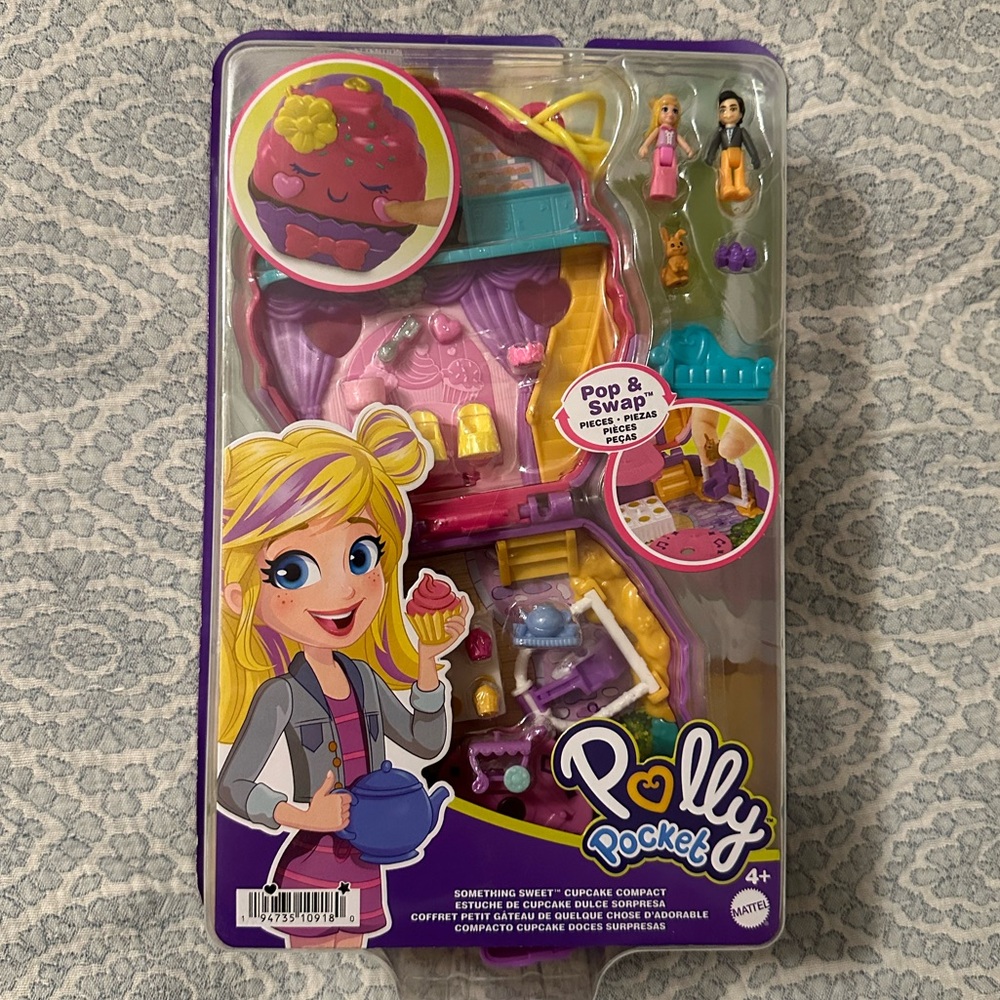 Polly Pocket Something Sweet Cupcake Compact Playset